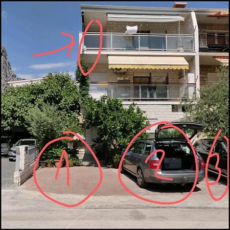 Omis - Private Ensuite Room With Balcony - Hotel Style Екстериор снимка